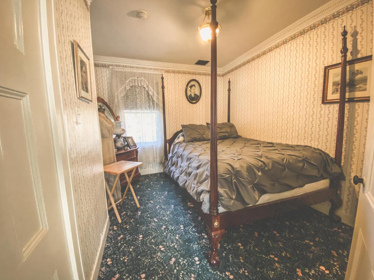 Bed and Breakfast Lizzie Borden House Fall River Esterno foto